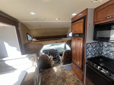 2012 Jayco Gray Hawk 31FK   - Photo 35 - Albuquerque, NM 87108