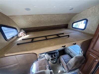 2012 Jayco Gray Hawk 31FK   - Photo 32 - Albuquerque, NM 87108