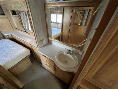 1997 Ford Motorhome Chassis PACEARROW  36A - Photo 18 - Albuquerque, NM 87108
