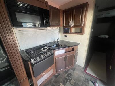 2013 ECLIPSE 271FBG ATTITUDE  toy hauler - Photo 4 - Albuquerque, NM 87108
