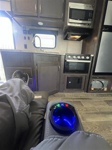 2021 JAYCO 267BHS JAY FLIGHT SLX   - Photo 11 - Albuquerque, NM 87108