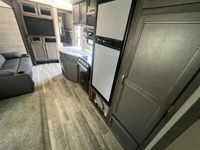 2021 JAYCO 267BHS JAY FLIGHT SLX   - Photo 9 - Albuquerque, NM 87108