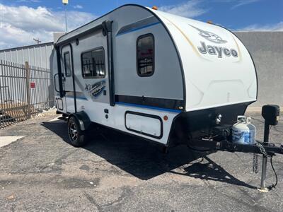 2017 Jayco 17RB Hummingbird   - Photo 2 - Albuquerque, NM 87108