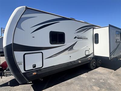 2018 Outdoors RV Mfg. TimberRidge TIMBER RIDGE   - Photo 2 - Albuquerque, NM 87108