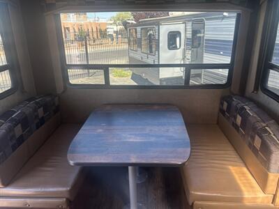 2018 Outdoors RV Mfg. TimberRidge TIMBER RIDGE   - Photo 9 - Albuquerque, NM 87108