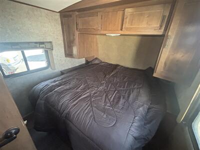 2018 Outdoors RV Mfg. TimberRidge TIMBER RIDGE   - Photo 16 - Albuquerque, NM 87108