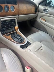 2001 Jaguar XK8   - Photo 9 - Albuquerque, NM 87108