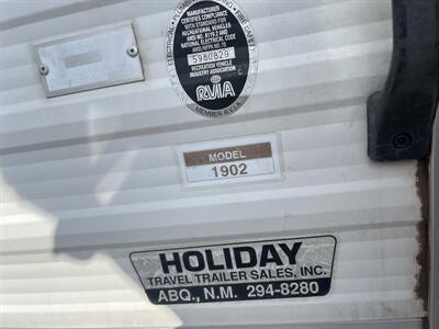 1996 NOMAD 1920-LIMITED 5TH WHEEL   - Photo 4 - Albuquerque, NM 87108