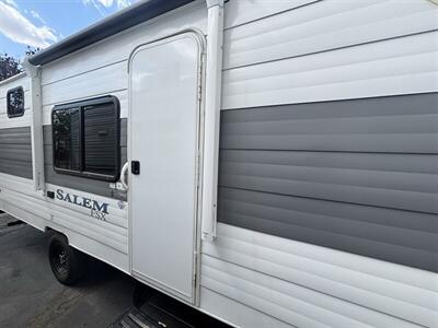 2026 Forest River 174DBLE SALEM FSX - Photo 5 - Albuquerque, NM 87108
