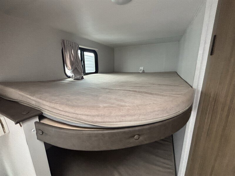 2026 Forest River 174DBLE SALEM FSX - Photo 16 - Albuquerque, NM 87108