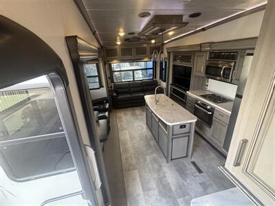 2020 KEYSTONE 3120RL MONTANA LEGACY EDITI - Photo 28 - Albuquerque, NM 87108