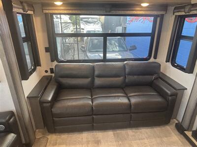 2020 KEYSTONE 3120RL MONTANA LEGACY EDITI - Photo 19 - Albuquerque, NM 87108