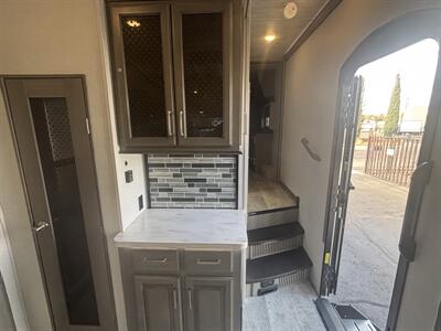 2020 KEYSTONE 3120RL MONTANA LEGACY EDITI - Photo 26 - Albuquerque, NM 87108