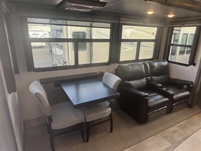 2020 KEYSTONE 3120RL MONTANA LEGACY EDITI - Photo 17 - Albuquerque, NM 87108