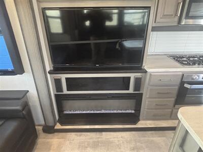2020 KEYSTONE 3120RL MONTANA LEGACY EDITI - Photo 18 - Albuquerque, NM 87108