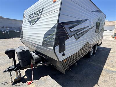 2021 Sunset Park Rush TOYHAULER 19 - Photo 2 - Albuquerque, NM 87108