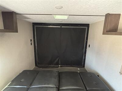 2021 Sunset Park Rush TOYHAULER 19 - Photo 14 - Albuquerque, NM 87108