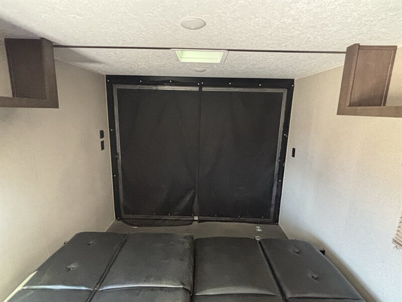 2021 Sunset Park Rush TOYHAULER 19 - Photo 14 - Albuquerque, NM 87108