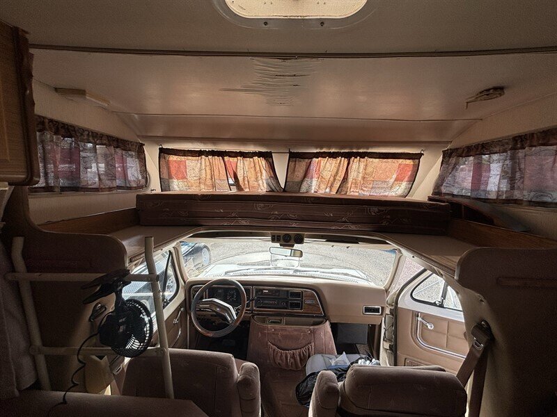 1989 ITASCA 26RT SUNDANCER - Photo 22 - Albuquerque, NM 87108