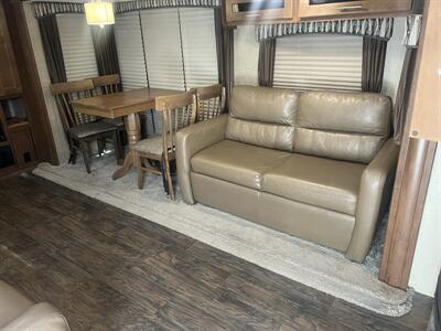2016 Forest River Wildcat Max   - Photo 12 - Albuquerque, NM 87108