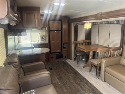 2016 Forest River Wildcat Max   - Photo 26 - Albuquerque, NM 87108