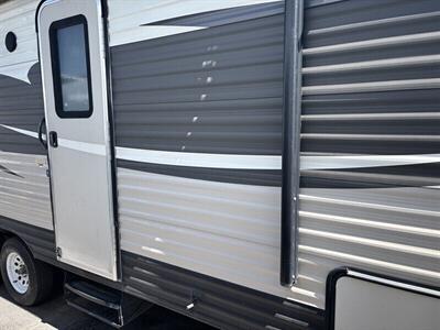 2017 Prime Time 20RD AVENGER ATI   - Photo 3 - Albuquerque, NM 87108