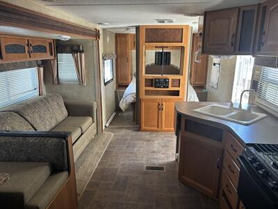 2014 Keystone 28BHS Hideout   - Photo 16 - Albuquerque, NM 87108