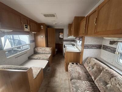 2002 Nomad 237 LAYTON   - Photo 23 - Albuquerque, NM 87108