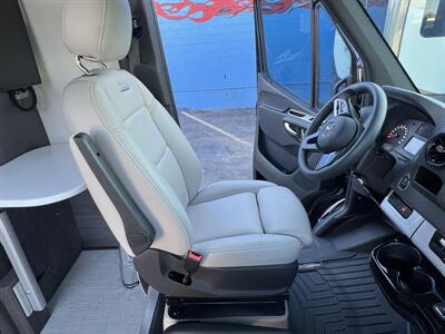 2025 Airstream Interstate 4wd Interstate 4wd - Photo 9 - Albuquerque, NM 87108