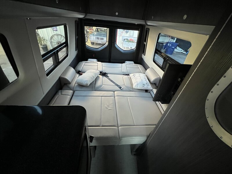 2025 Airstream Interstate 4wd Interstate 4wd - Photo 19 - Albuquerque, NM 87108