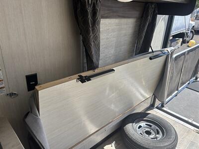 2019 FORESTRIVER 22RR GREY WOLF toy hauler - Photo 15 - Albuquerque, NM 87108