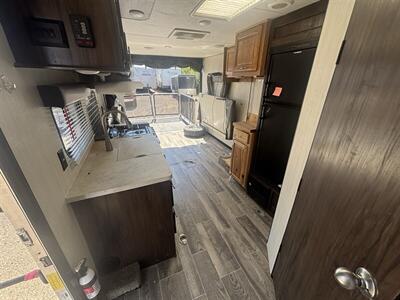 2019 FORESTRIVER 22RR GREY WOLF toy hauler - Photo 22 - Albuquerque, NM 87108