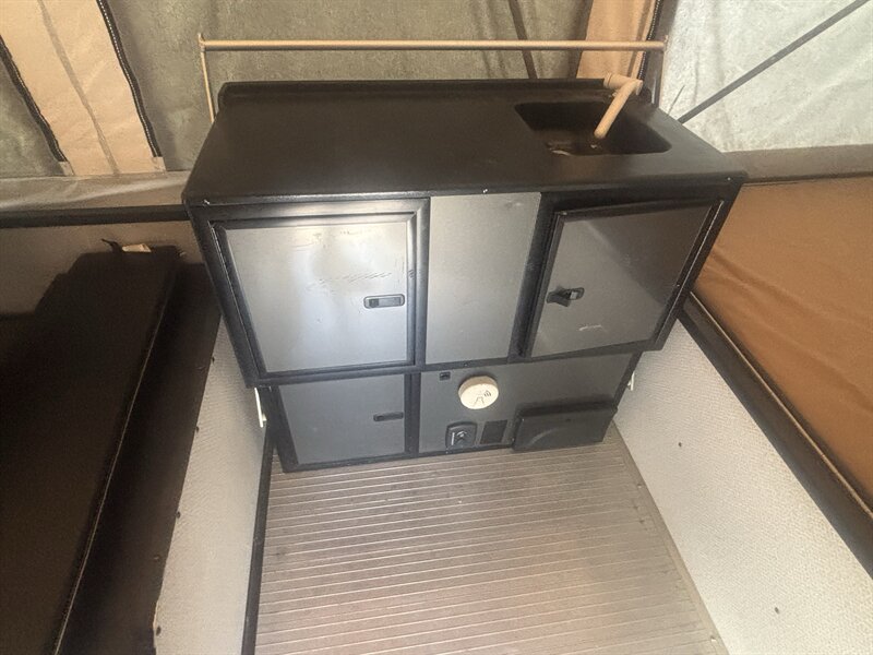 2015 Bearcat Bearcat 10 - Photo 12 - Albuquerque, NM 87108