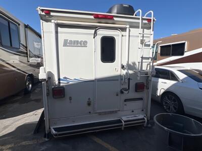 2004 Lance 1121 Truck Camper   - Photo 4 - Albuquerque, NM 87108