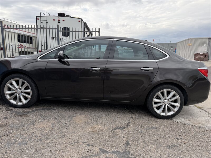 2013 Buick Verano Leather Group - Photo 6 - Albuquerque, NM 87108
