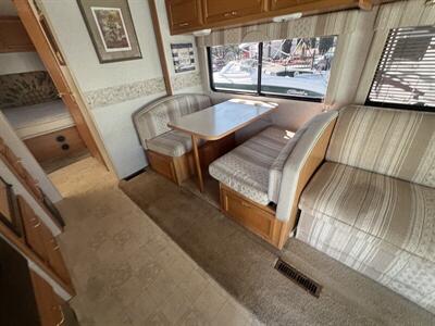 2004 WINNEBAGO 30B SIGHTSEER   - Photo 16 - Albuquerque, NM 87108