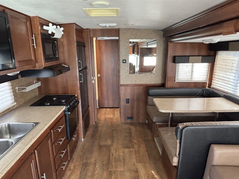 2014 Forest River 30DS FR3 - Photo 19 - Albuquerque, NM 87108