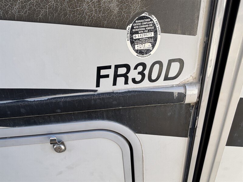 2014 Forest River 30DS FR3 - Photo 6 - Albuquerque, NM 87108