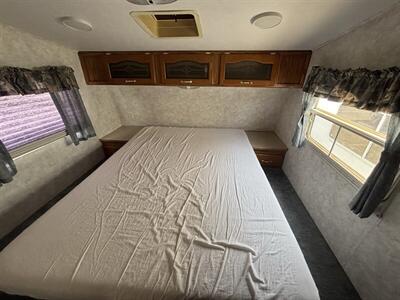 2004 Keystone 244 COUGAR - Photo 14 - Albuquerque, NM 87108