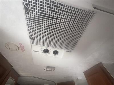 2006 Salem 19FD SALEM LE - Photo 18 - Albuquerque, NM 87108