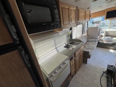 2004 Ford Motorhome Chassis Velocity   - Photo 12 - Albuquerque, NM 87108