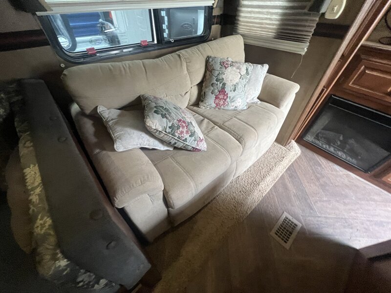 2014 PALOMINO 33BHOK SABRE - Photo 24 - Albuquerque, NM 87108