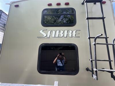 2014 PALOMINO 33BHOK SABRE - Photo 5 - Albuquerque, NM 87108