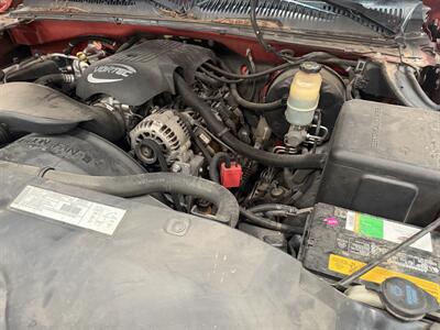 2001 GMC Sierra 1500 SL   - Photo 18 - Albuquerque, NM 87108