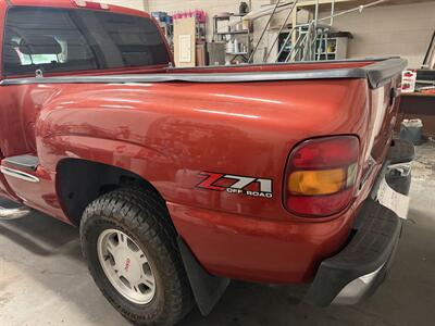 2001 GMC Sierra 1500 SL   - Photo 7 - Albuquerque, NM 87108