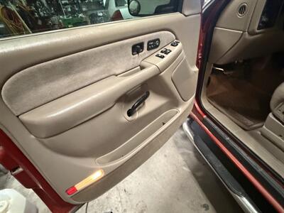 2001 GMC Sierra 1500 SL   - Photo 11 - Albuquerque, NM 87108