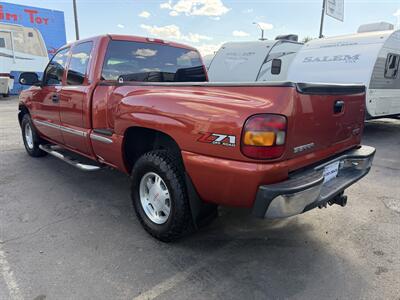 2001 GMC Sierra 1500 SL   - Photo 10 - Albuquerque, NM 87108