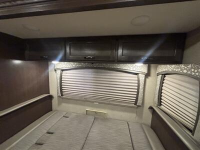 2018 Thor 24F Chateau   - Photo 10 - Albuquerque, NM 87108
