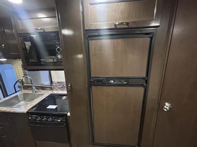 2018 Thor 24F Chateau   - Photo 17 - Albuquerque, NM 87108
