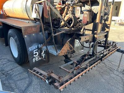 1986 Chevrolet Asphalt sealer   - Photo 9 - Albuquerque, NM 87108